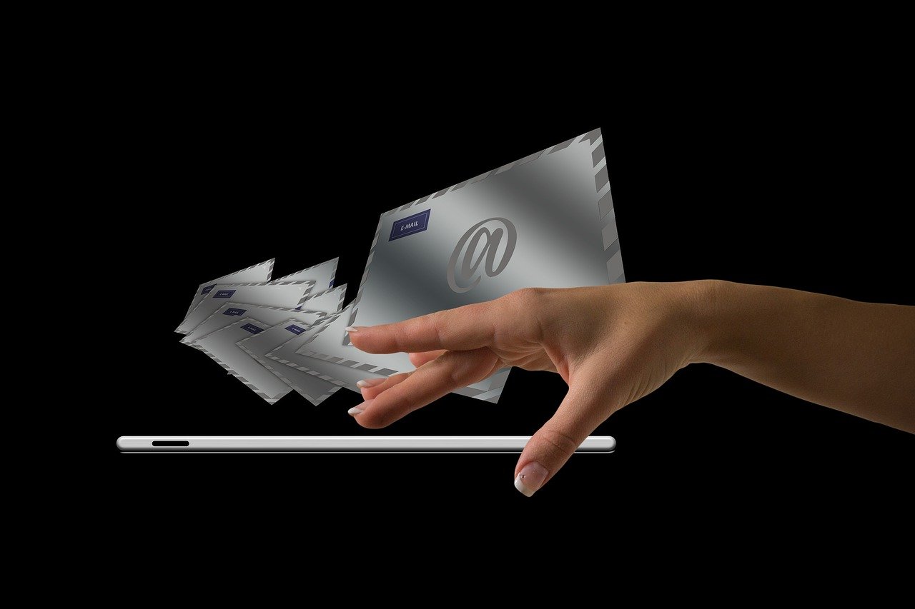 mail